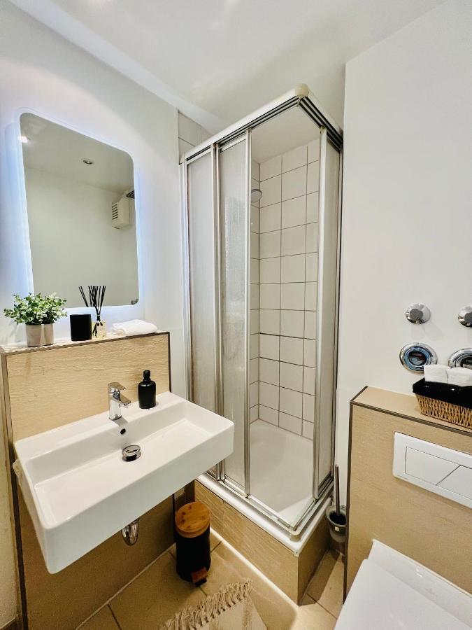 אסן Sunset Apartment: Free Parking + Balcony + Netflix מראה חיצוני תמונה